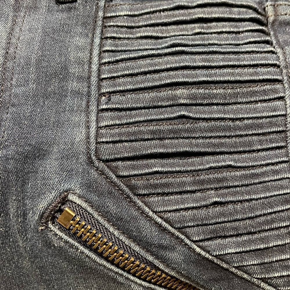 Express High Rise Denim Legging  - Picture 5 of 7